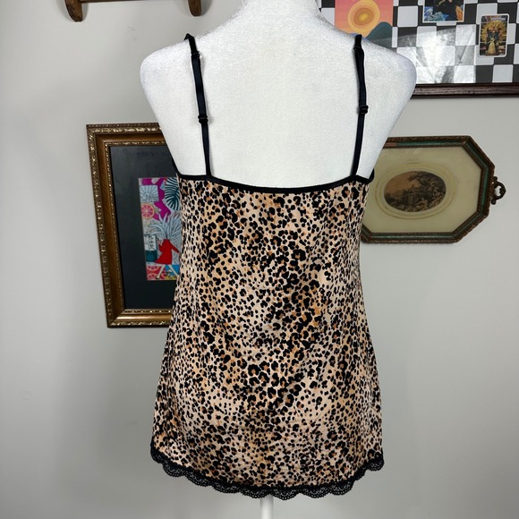 Jockey Leopard Animal Print Camisole with Black Lace Trim and a Silky Feel‎ - Picture 4 of 6